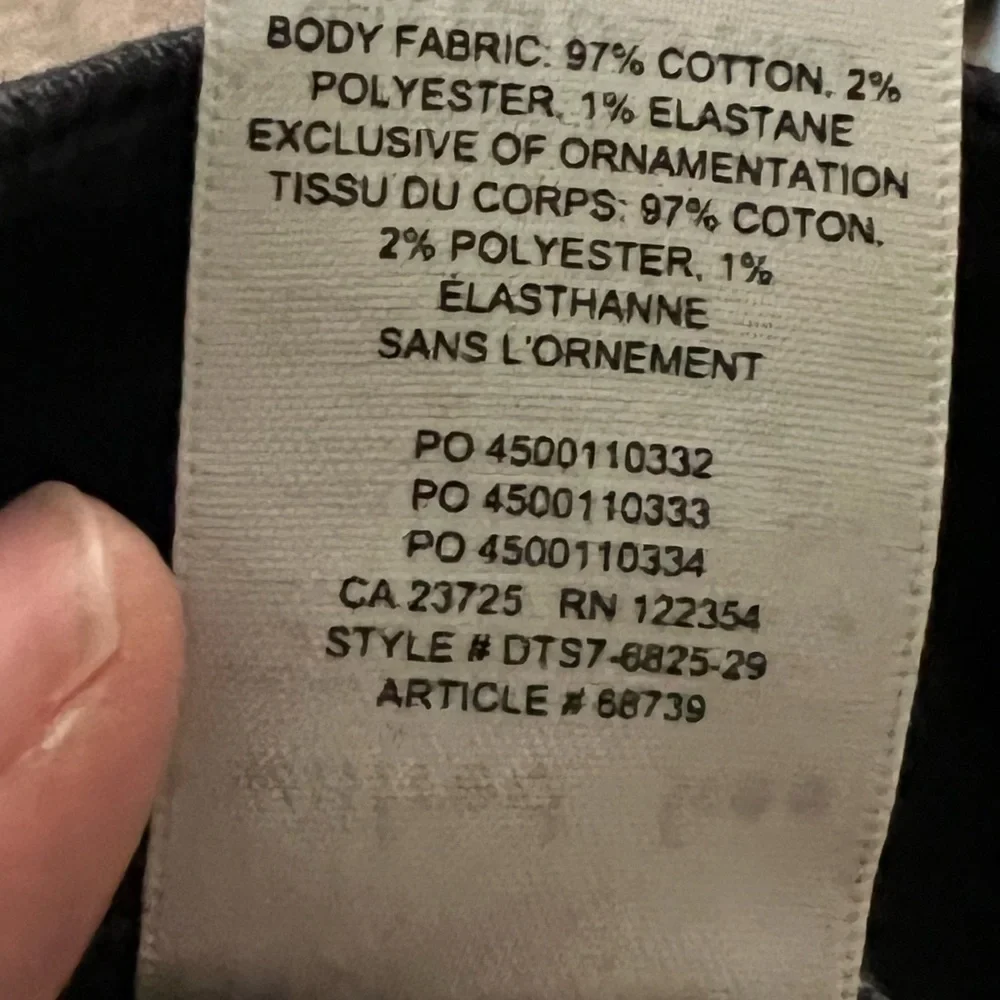 Aritzia Wilfred Free Modern Cargo Pants Black